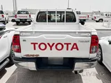 Toyota Hilux Standard 2019